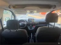 Usado Citroën Berlingo Feel 102 CV (75 kW) 2022 Blanco Monovolumen