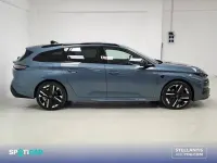 Usado Peugeot 308 SW GT 145 CV (106 kW) 2025 Negro Familiar