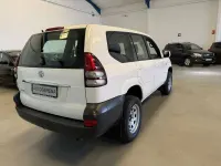Usado Toyota Land Cruiser 166 CV (122 kW) 2008 Blanco SUV