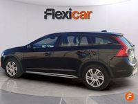 Usado Volvo V60 Kinetic 150 CV (110 kW) 2018 Negro Familiar