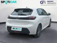 Usado Peugeot 208 Active 100 CV (73 kW) 2021 Blanco Utilitario