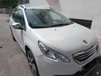 Usado Peugeot 2008 Allure 110 CV (80 kW) 2016 Blanco SUV
