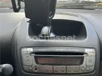 Usado Peugeot 107 Active 68 CV (50 kW) 2012 Blanco Utilitario