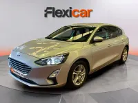 Usado Ford Focus Trend+ 95 CV (69 kW) 2021 Gris Berlina