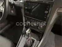 Usado VW Golf VII Advance 150 CV (110 kW) 2018 Azul Berlina