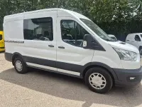 Usado Ford Transit Trend 131 CV (96 kW) 2021 Blanco Berlina