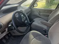 Usado Citroën Xsara Picasso Exclusive 90 CV (66 kW) 2005 Burdeos Monovolumen
