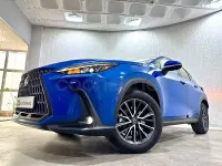 Usado Lexus NX350h 242 CV (177 kW) 2024 Azul SUV