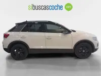 Usado VW T-Roc 150 CV (110 kW) 2025 Beige SUV