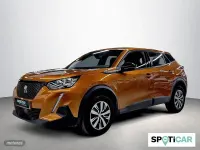 Usado Peugeot 2008 Active 100 CV (73 kW) 2023 Naranja SUV