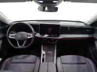 Usado VW Passat Business 150 CV (110 kW) 2024 Blanco Familiar