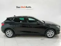 Usado Seat Leon ST FR 116 CV (85 kW) 2025 Blanco Familiar