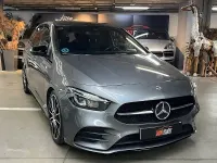 Usado Mercedes B200 150 CV (110 kW) 2021 Gris / plata Utilitario