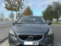 Usado Volvo V40 Momentum 120 CV (88 kW) 2015 Gris / plata Familiar