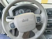 Usado Jeep Grand Cherokee Laredo 218 HP (160 kW) 2006 Verde SUV