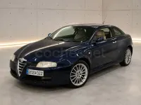 Usado Alfa Romeo GT Distinctive 150 CV (110 kW) 2006 Azul Coupe