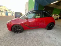Usado Opel Adam Slam 100 CV (73 kW) 2015 Rojo Utilitario