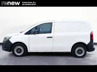 Usado Renault Kangoo 89 kW (122 CV) 2023 Blanco Monovolumen