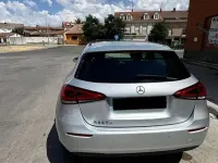 Usado Mercedes A250 218 CV (160 kW) 2021 Gris Utilitario