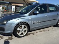 Usado Ford Focus Sport 136 CV (100 kW) 2006 Azul Berlina