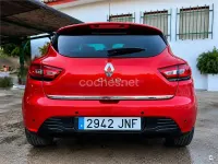 Usado Renault Clio IV Dynamique 90 CV (66 kW) 2016 Rojo Berlina