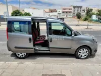 Usado Fiat Doblò Pop 95 CV (69 kW) 2019 Gris / plata Monovolumen