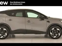 Usado Renault Captur Techno 100 CV (73 kW) 2025 Gris SUV