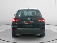 Usado Seat Arona Style 110 CV (80 kW) 2021 Negro SUV