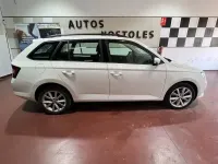 Usado Skoda Fabia Ambition 110 CV (80 kW) 2016 Blanco Familiar