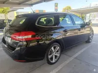 Usado Peugeot 308 Allure 130 CV (95 kW) 2017 Negro Berlina