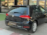 Usado VW Golf VII Advance 150 CV (110 kW) 2019 Negro Berlina