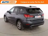 Usado BMW X1 Advantage 135 CV (99 kW) 2021 Gris SUV
