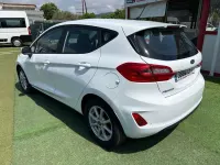 Usado Ford Fiesta Trend 75 CV (55 kW) 2020 Blanco Utilitario