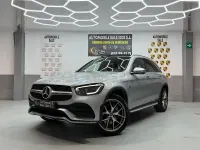 Usado Mercedes GLC300e 306 CV (225 kW) 2021 Gris / plata SUV