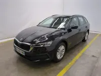 Usado Skoda Octavia 110 CV (80 kW) 2021 Negro Familiar
