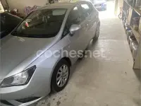 Usado Seat Ibiza I-Tech 105 CV (77 kW) 2014 Gris / plata Berlina
