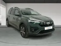 Usado Dacia Jogger Expression 110 CV (80 kW) 2025 Verde Monovolumen