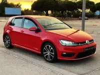 Usado VW Golf VII Sportline 150 CV (110 kW) 2016 Rojo Berlina