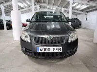 Usado Skoda Fabia 60 CV (44 kW) 2008 Gris / plata Berlina