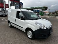 Usado Opel Combo 95 CV (69 kW) 2017 Blanco Monovolumen