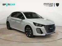 Usado Peugeot 208 Allure 110 CV (80 kW) 2025 Azul vertigo Utilitario