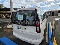 Usado VW Caddy 102 CV (75 kW) 2021 Blanco Monovolumen