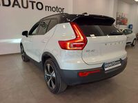 Usado Volvo XC40 Core 211 CV (155 kW) 2022 Blanco SUV