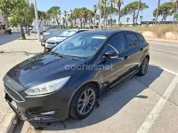 Usado Ford Focus Trend 125 CV (91 kW) 2016 Negro Berlina