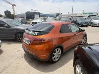 Usado Honda Civic Comfort 140 CV (102 kW) 2008 Naranja Berlina