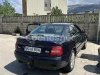 Usado Audi A4 150 CV (110 kW) 2000 Azul Berlina