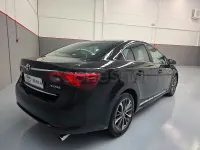 Usado Toyota Avensis Executive 150 CV (110 kW) 2015 Negro Berlina