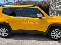 Usado Jeep Renegade Limited 140 CV (102 kW) 2016 Amarillo SUV