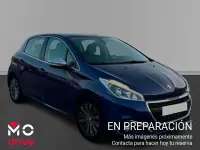 Usado Peugeot 208 Allure 100 CV (73 kW) 2016 Utilitario