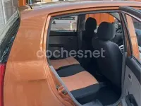 Usado Kia Picanto LX 61 CV (44 kW) 2007 Naranja Utilitario
